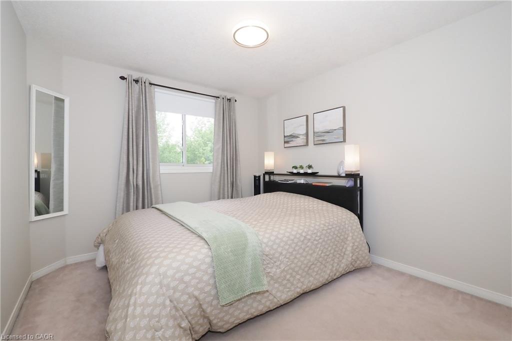 A-218 Inverhuron Crescent Property Photo 23