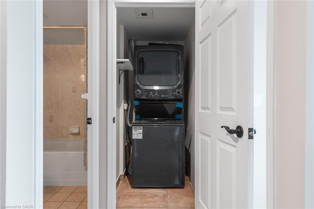 1707-4889 Kimbermount Avenue Property Photo 25
