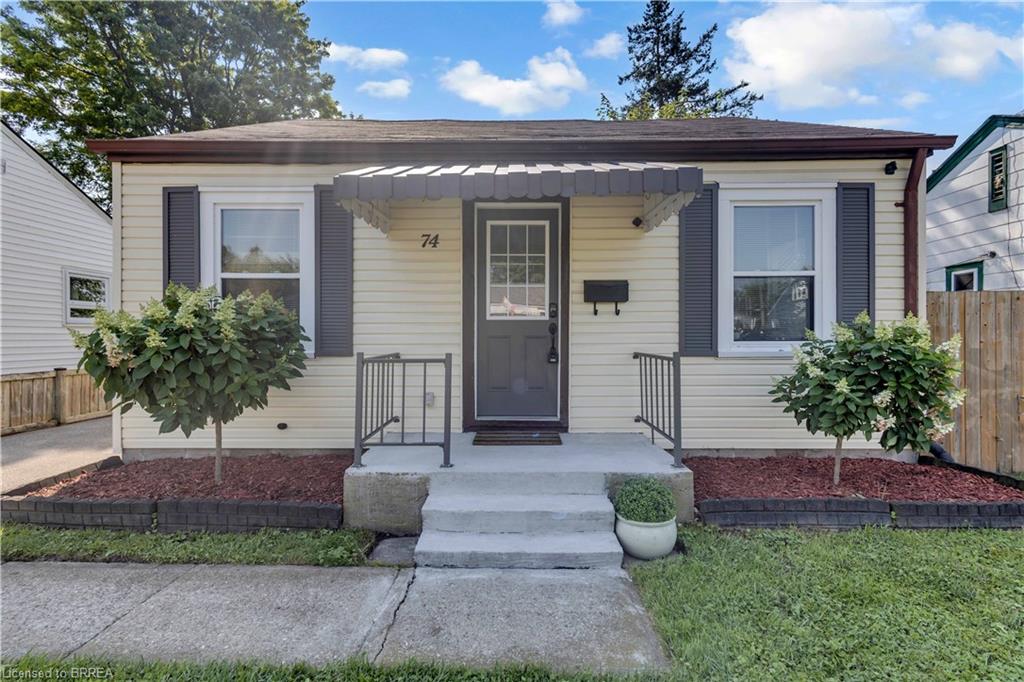74 Eighth Avenue Property Photo 1