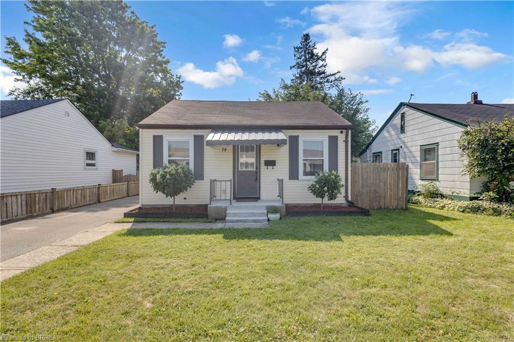 74 Eighth Avenue Property Photo 3