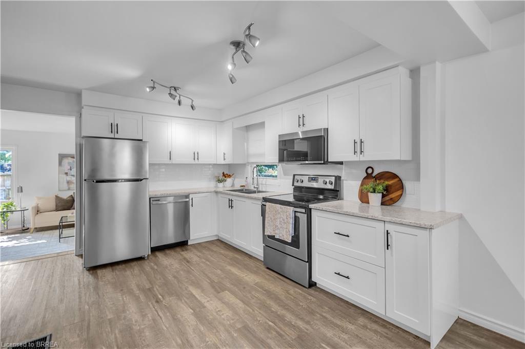 74 Eighth Avenue Property Photo 9