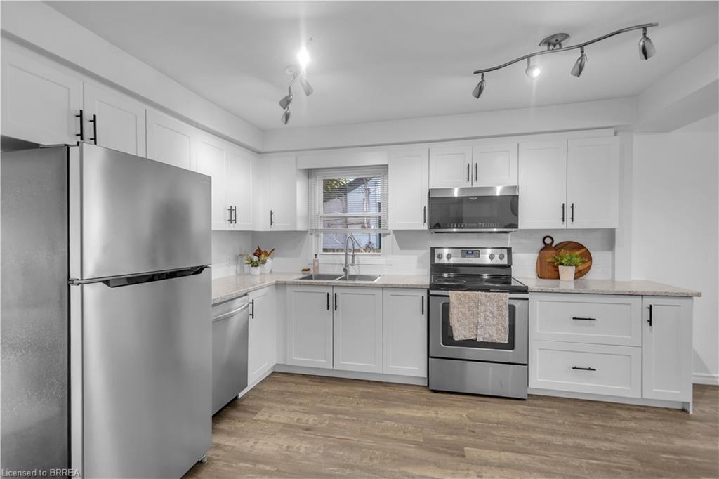 74 Eighth Avenue Property Photo 11