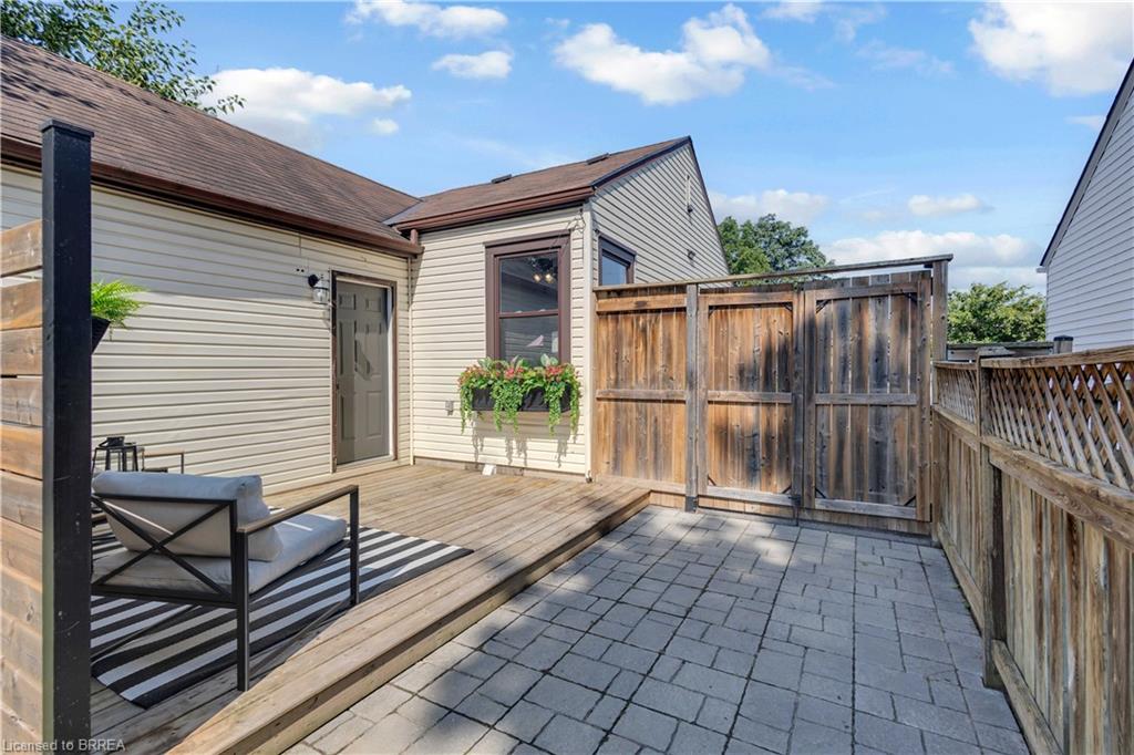74 Eighth Avenue Property Photo 26