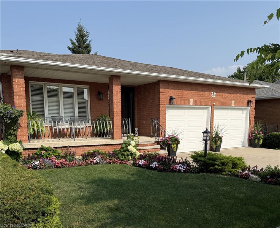 32 Highbury Drive Property Photo 2