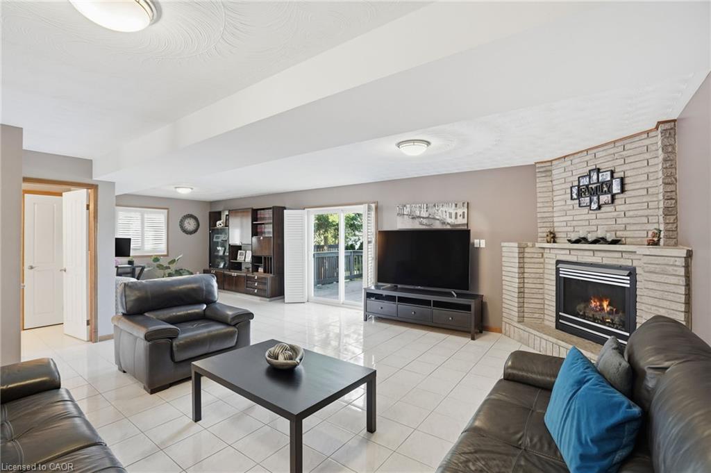 32 Highbury Drive Property Photo 15