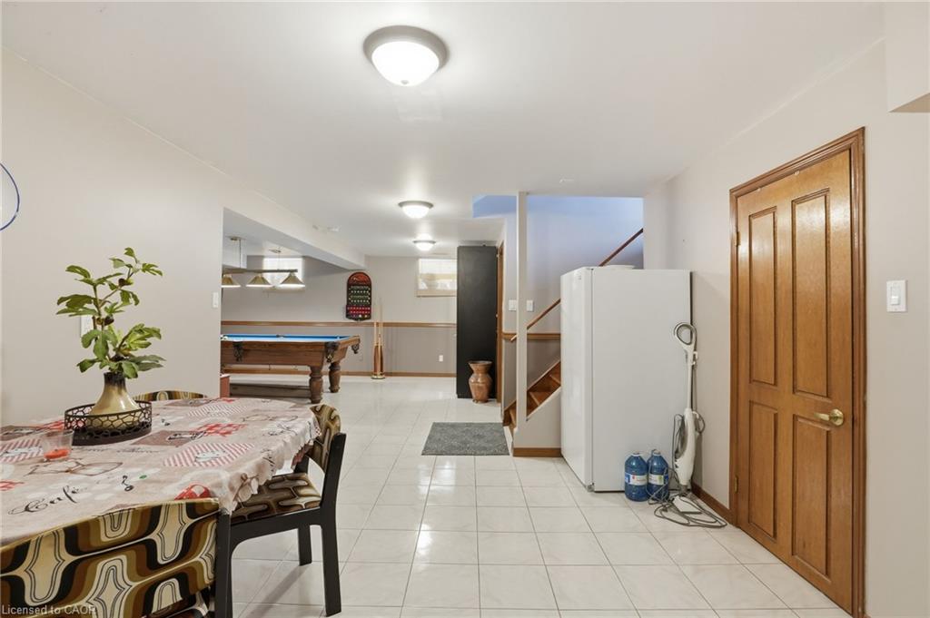 32 Highbury Drive Property Photo 32