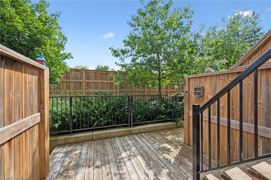 207-333 Gosling Gardens Property Photo 39