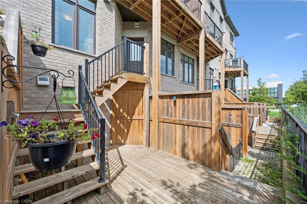 207-333 Gosling Gardens Property Photo 40