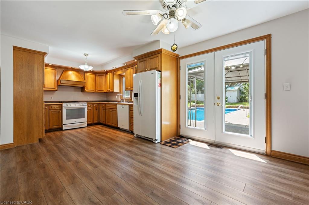 411 St Andrew Street Property Photo 17