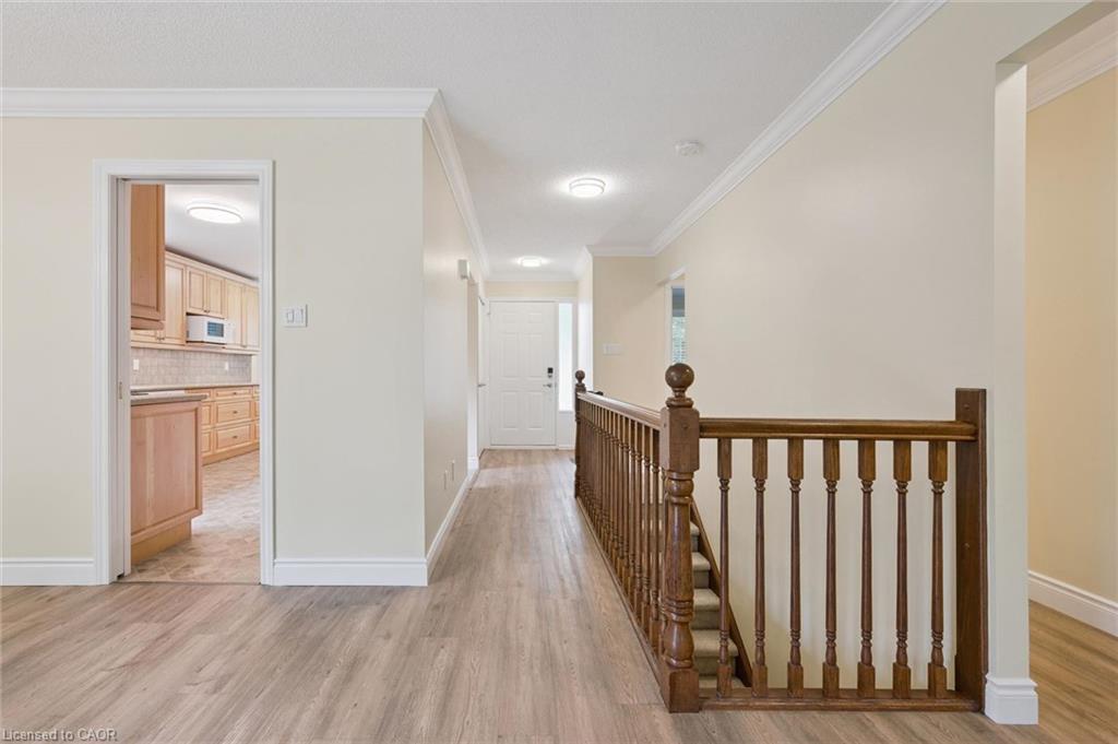 4-311 George Street N Property Photo 7