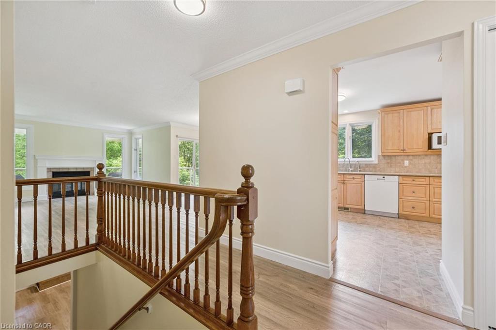 4-311 George Street N Property Photo 8