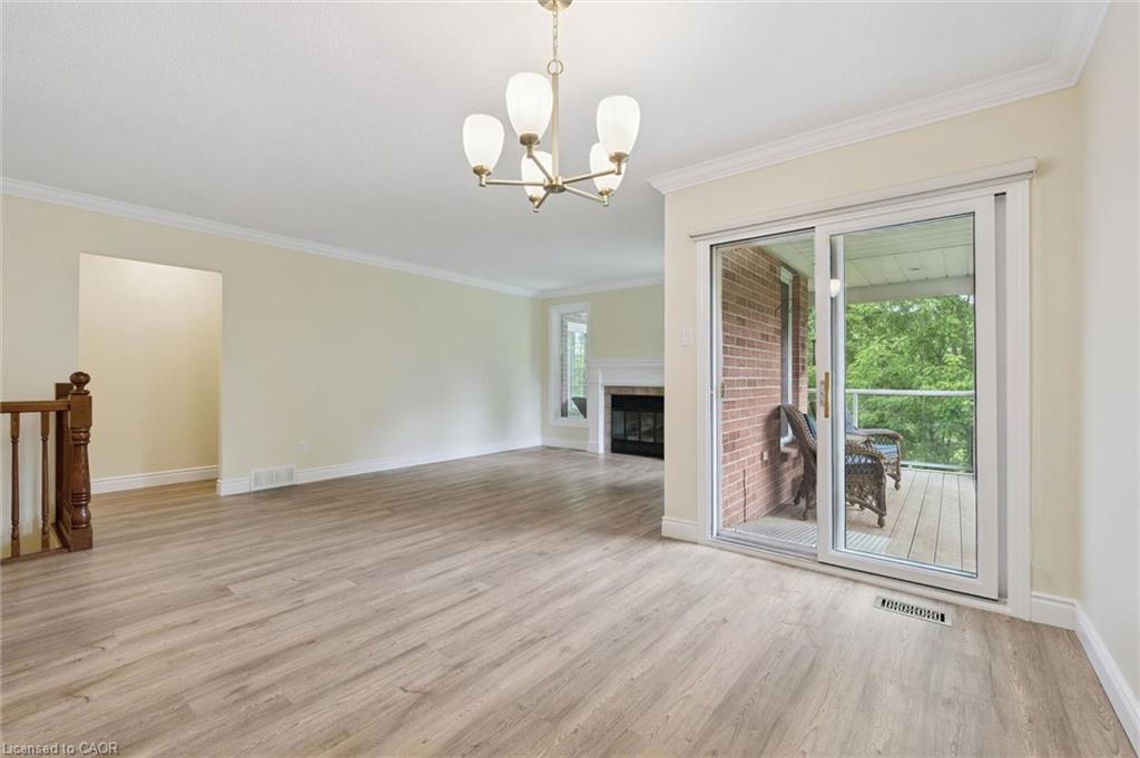 4-311 George Street N Property Photo 15