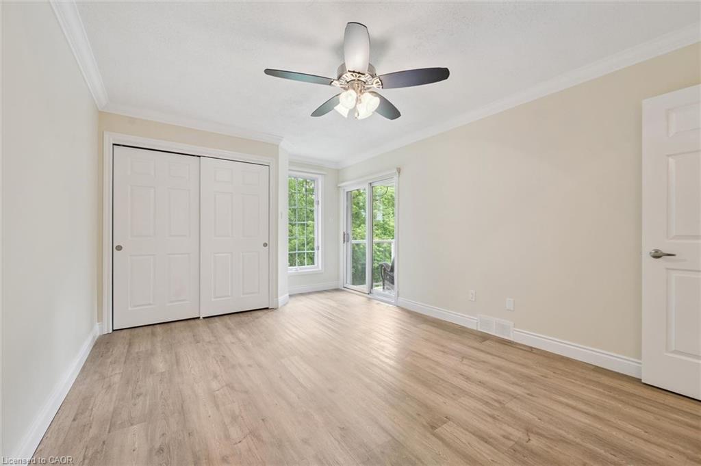 4-311 George Street N Property Photo 17