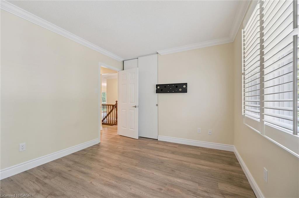 4-311 George Street N Property Photo 21