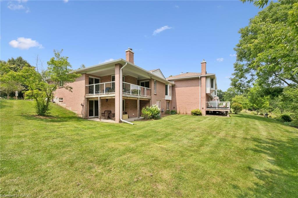 4-311 George Street N Property Photo 37