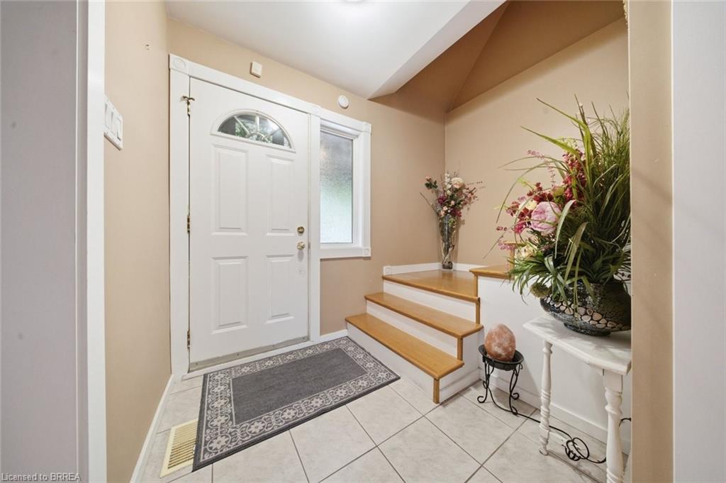 106 Memorial Drive Property Photo 2