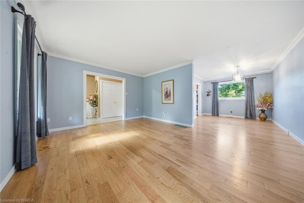 106 Memorial Drive Property Photo 6