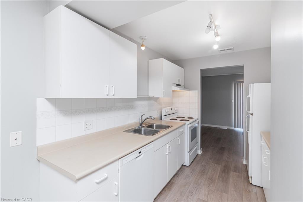 4-20 Niagara Street Property Photo 7