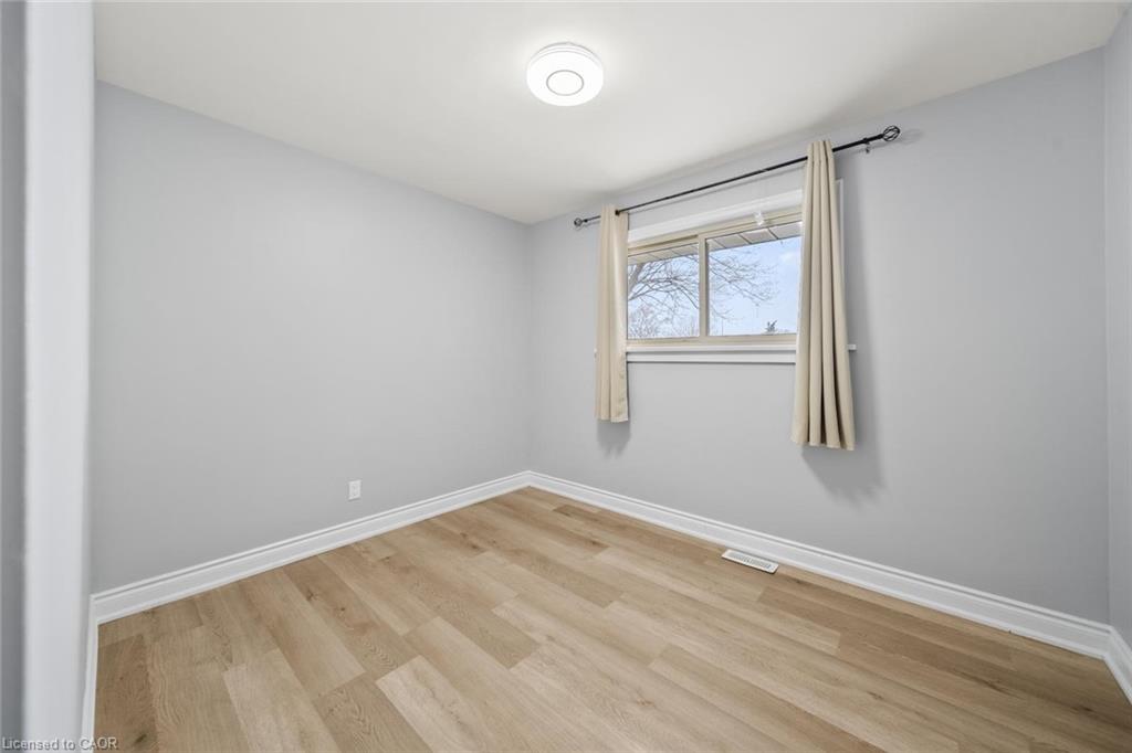 40 Donald Street Property Photo 17