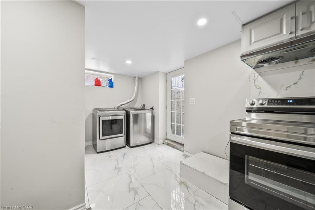 40 Donald Street Property Photo 23