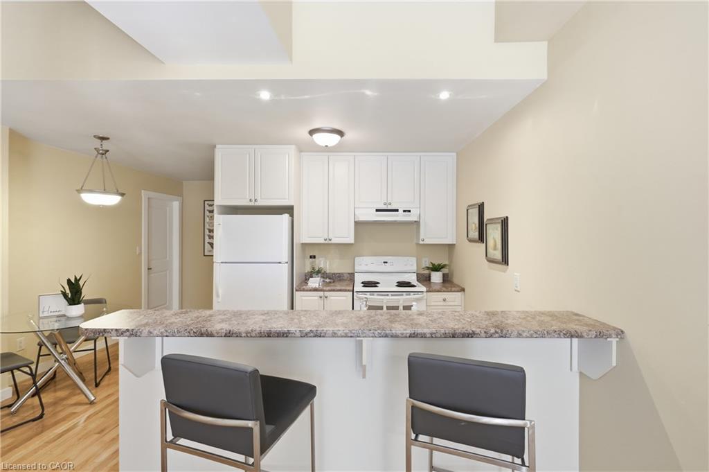 7-49 Ontario Street Property Photo 13
