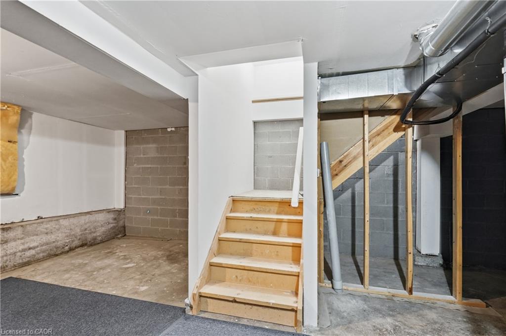 7-49 Ontario Street Property Photo 26