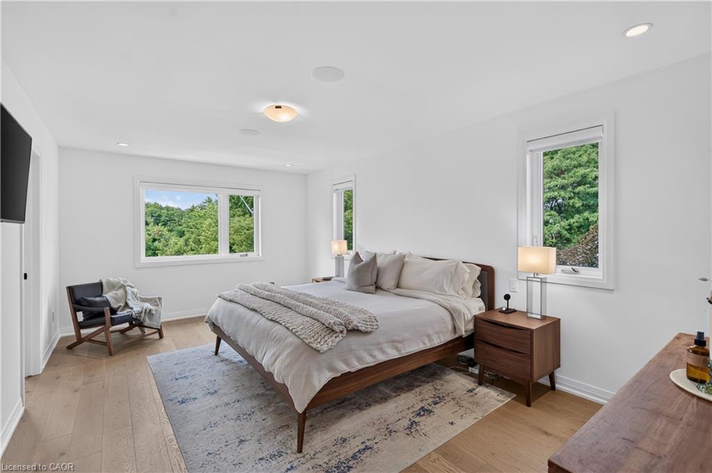 206 Canada Street Property Photo 29