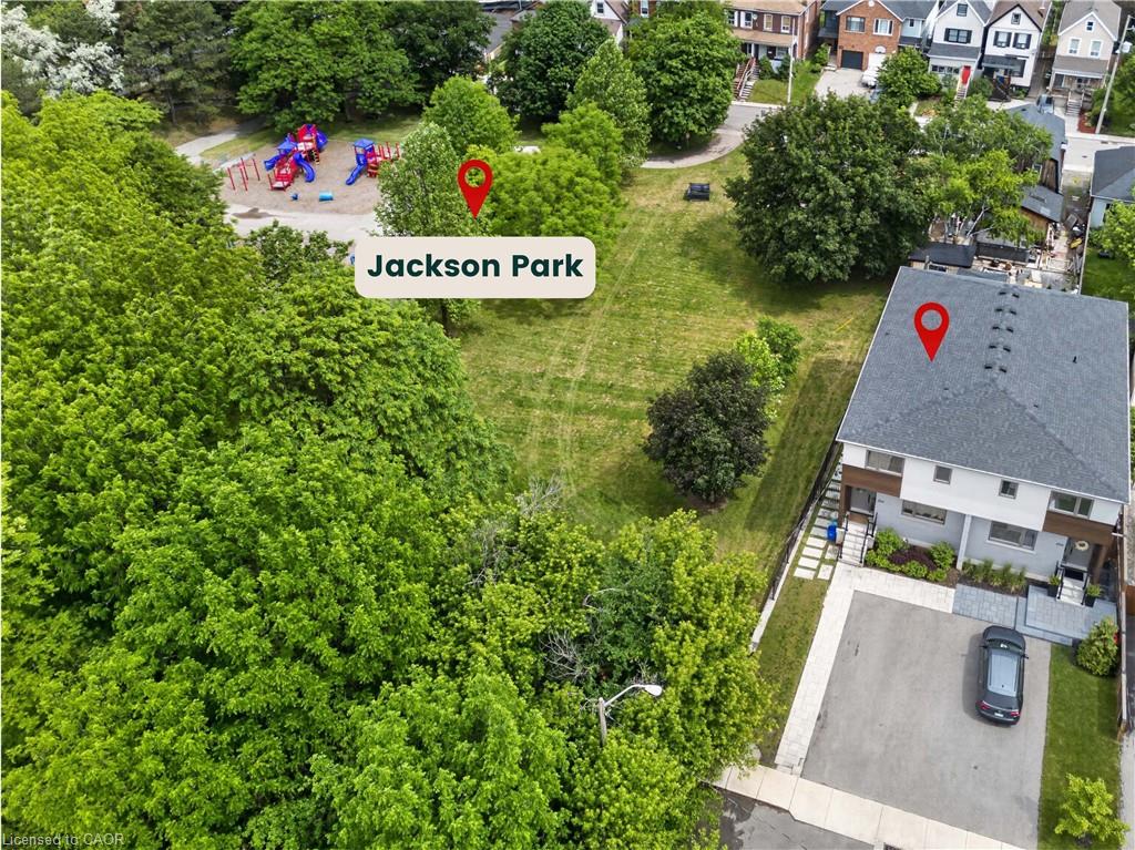 206 Canada Street Property Photo 45