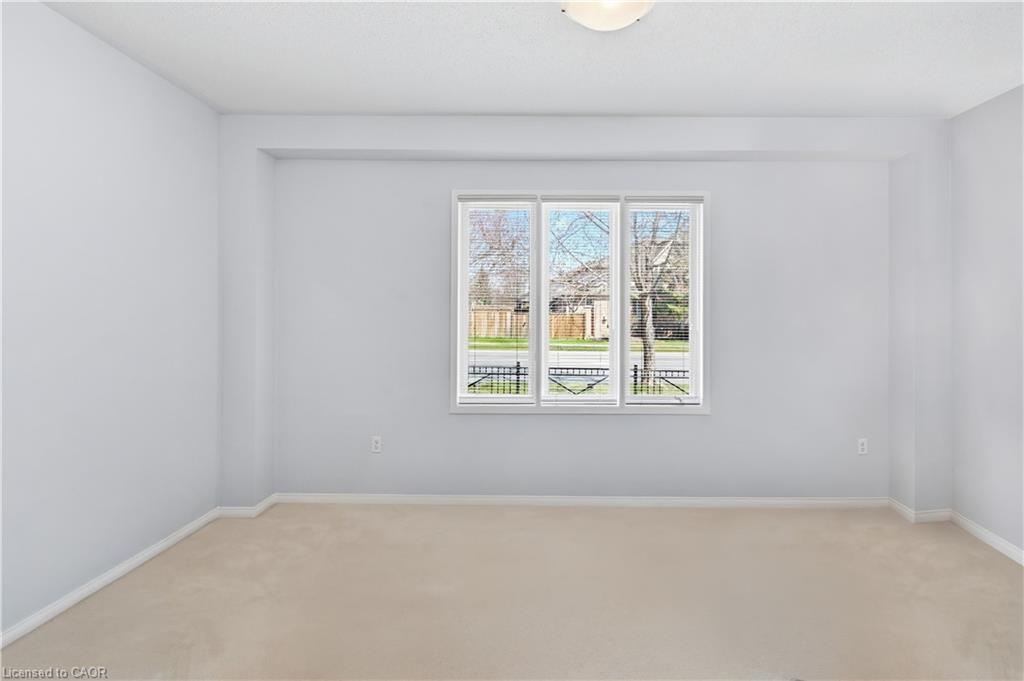 2150 Fourth Line Property Photo 5