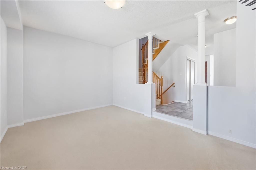2150 Fourth Line Property Photo 7