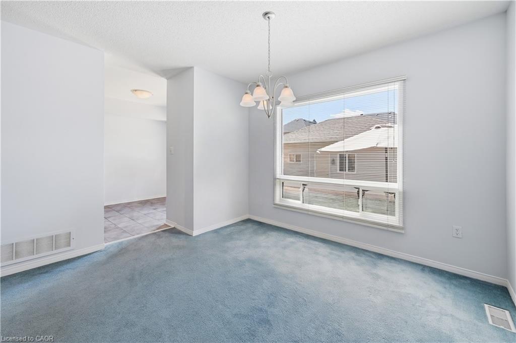 2150 Fourth Line Property Photo 17