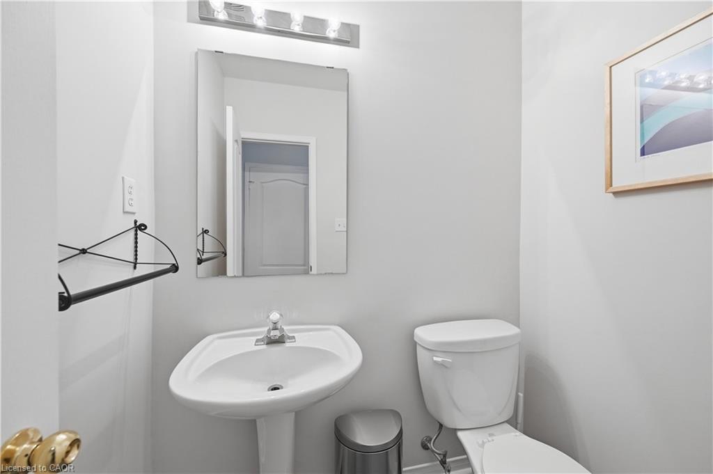 2150 Fourth Line Property Photo 22