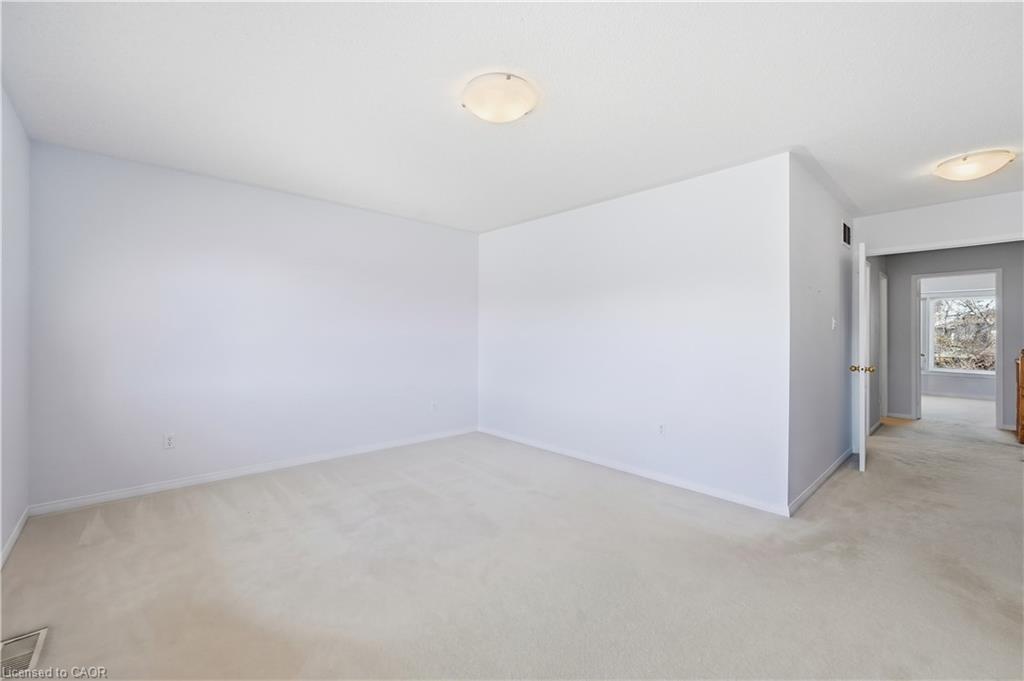 2150 Fourth Line Property Photo 27