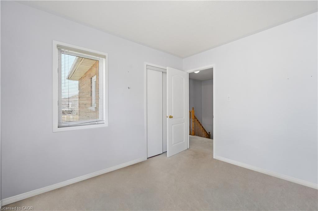2150 Fourth Line Property Photo 35