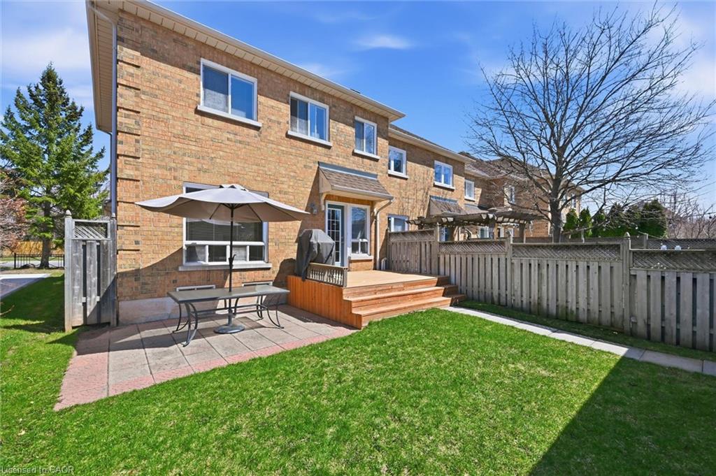 2150 Fourth Line Property Photo 38