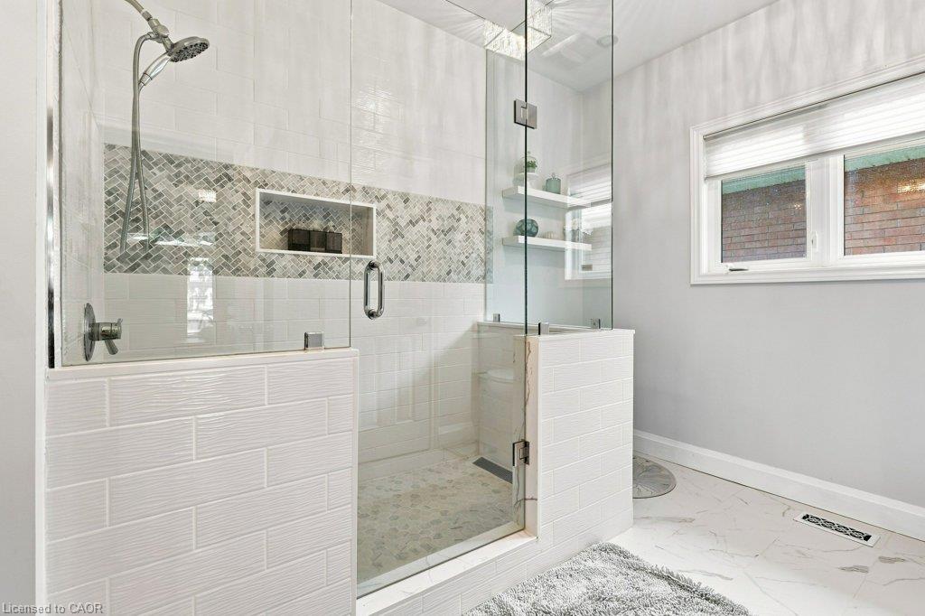 515 Birchleaf Walk Property Photo 17