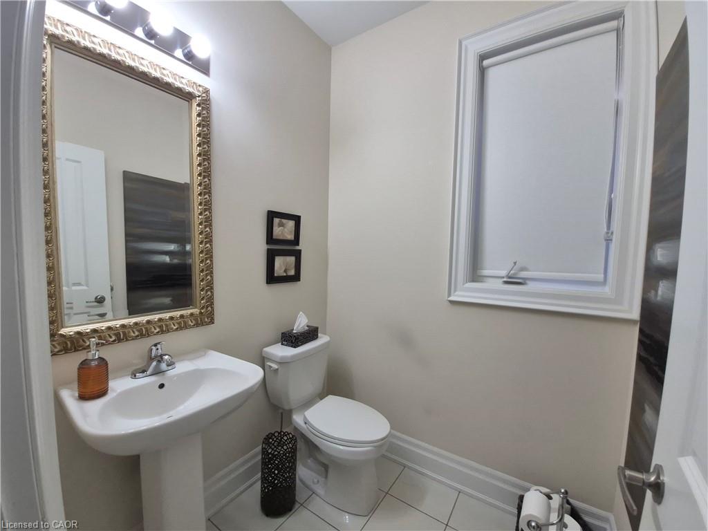 610 Sweetwater Crescent Property Photo 13