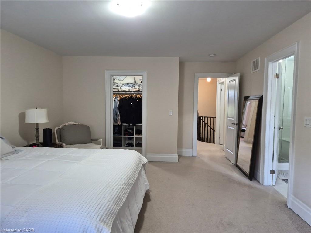 610 Sweetwater Crescent Property Photo 25