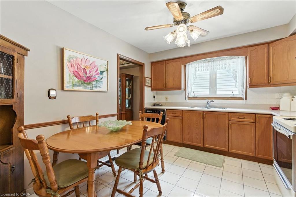 39 Megna Court Property Photo 8