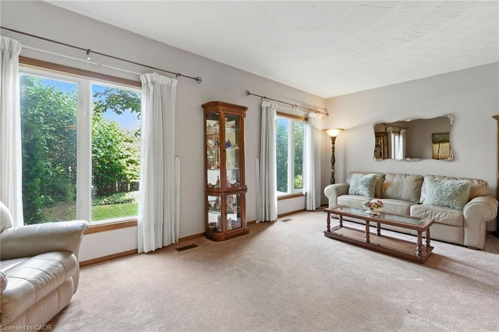39 Megna Court Property Photo 15