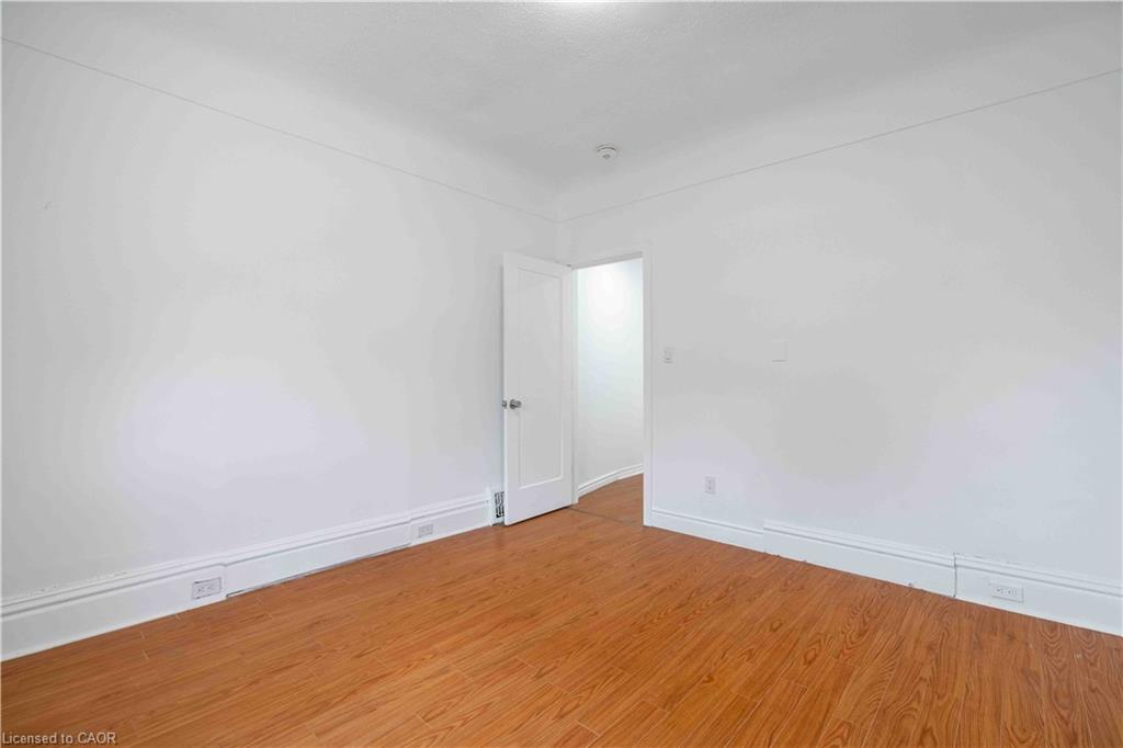 2-58 St. Matthews Avenue Property Photo 34