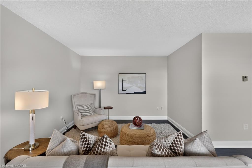 401-700 Dynes Road Property Photo 16