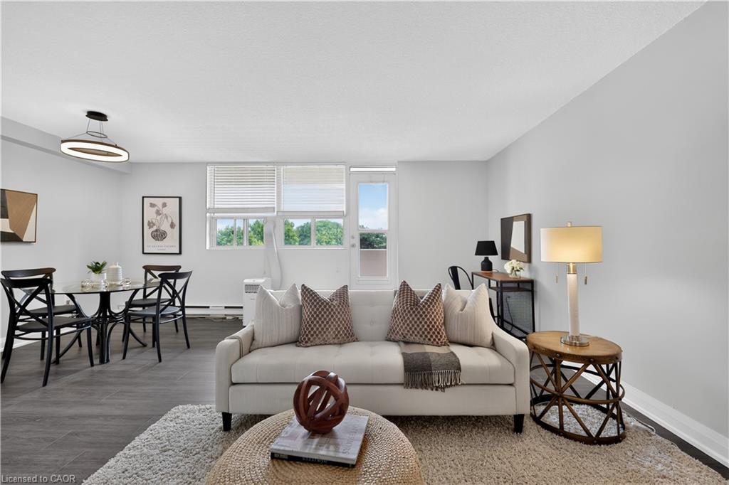 401-700 Dynes Road Property Photo 17