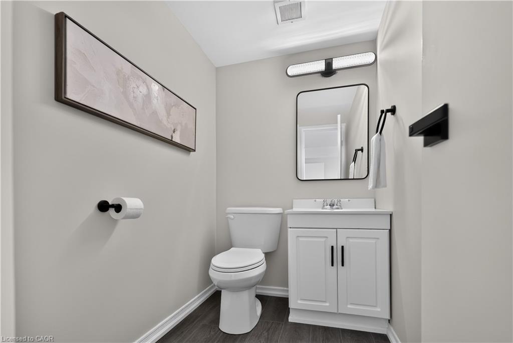 401-700 Dynes Road Property Photo 22
