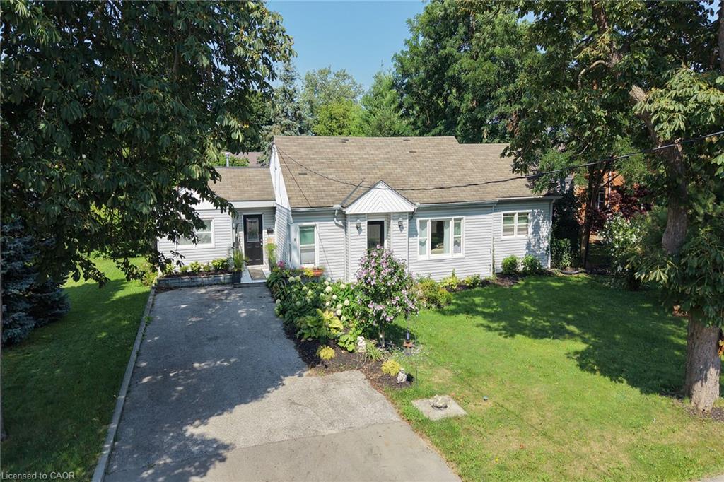8 Victoria Street Property Photo 1