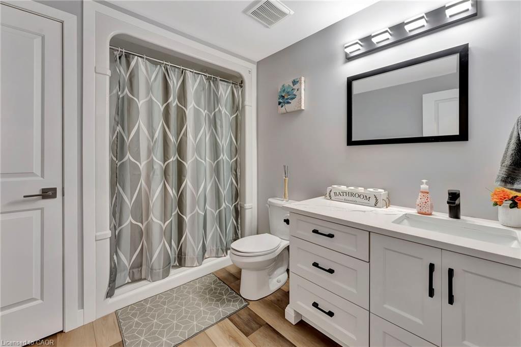 12 Albert Street Property Photo 28