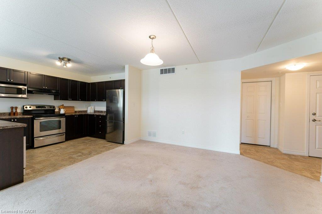 313-1340 Main Street E Property Photo 9