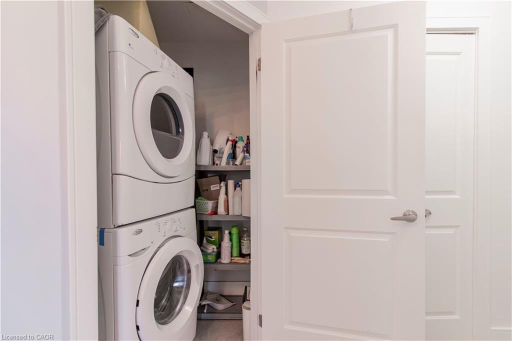 808-144 Park Street Property Photo 27