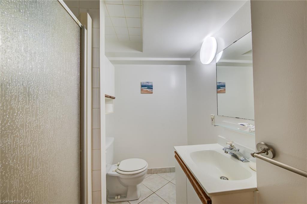 15-285 Sandowne Drive Property Photo 15