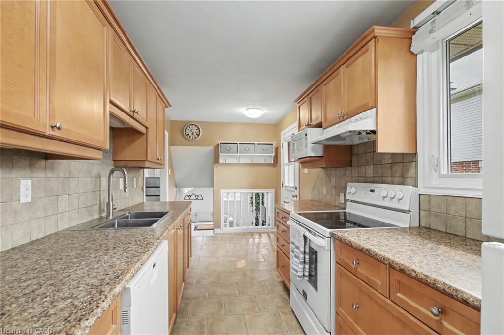 B-484 Redfox Road Property Photo 3
